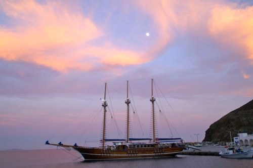 Yacht B-D