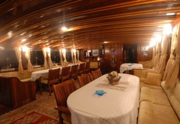 Yacht B-D 2