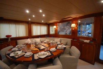 Yacht SIRIUS 2