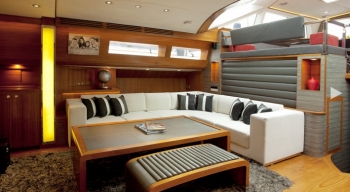 Yacht SILVERLINING 2