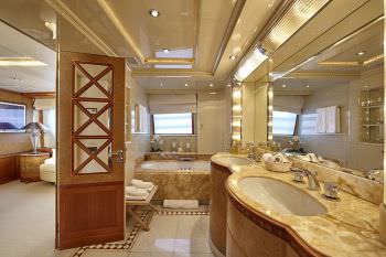 KANALOA Master suite bathroom KANALOA Master suite bathroom