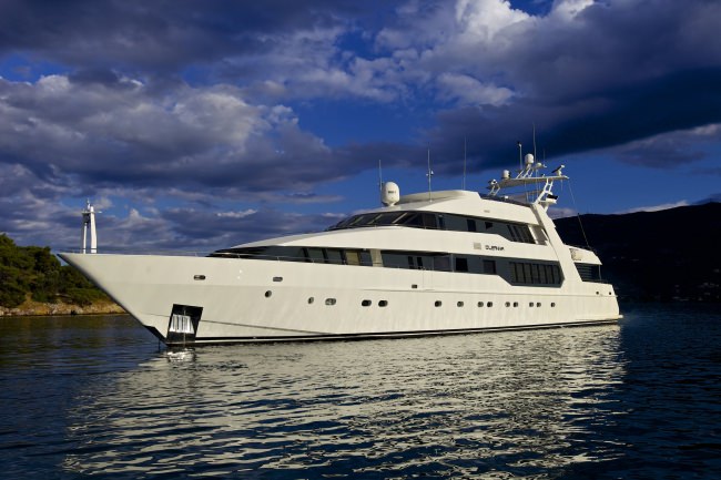 Yacht O'LEANNA