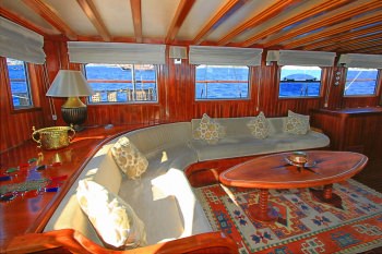 Yacht CEO 3 3