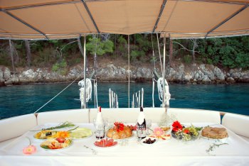 Yacht BE HAPPY 3
