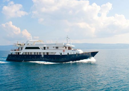 Yacht LUPUS MARE