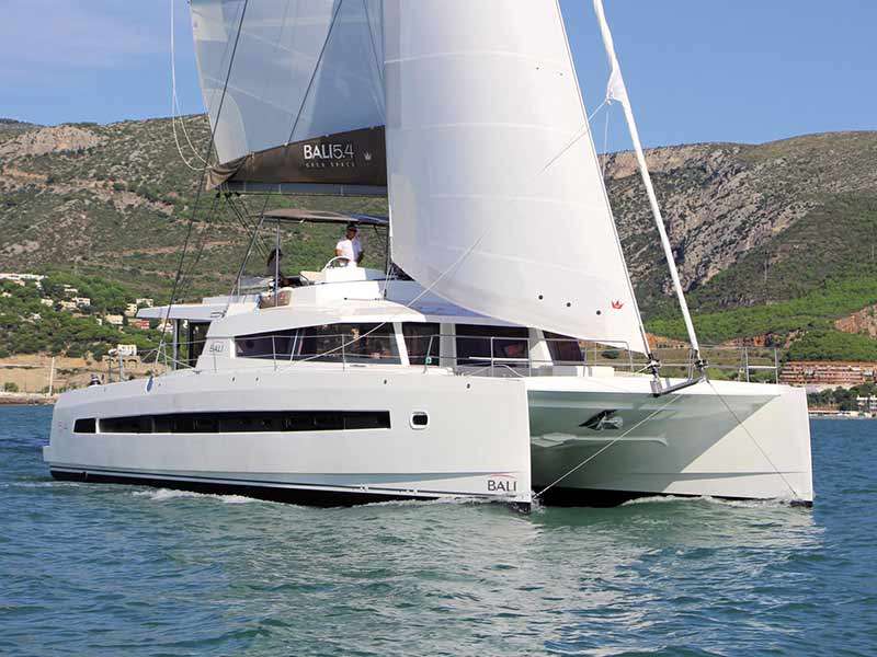 Sikelia Superyacht Charter