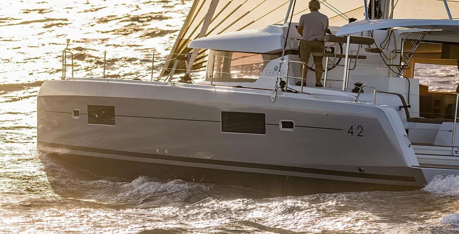 Catamaran ALICE Lagoon 42 Catamaran ALICE Lagoon 42