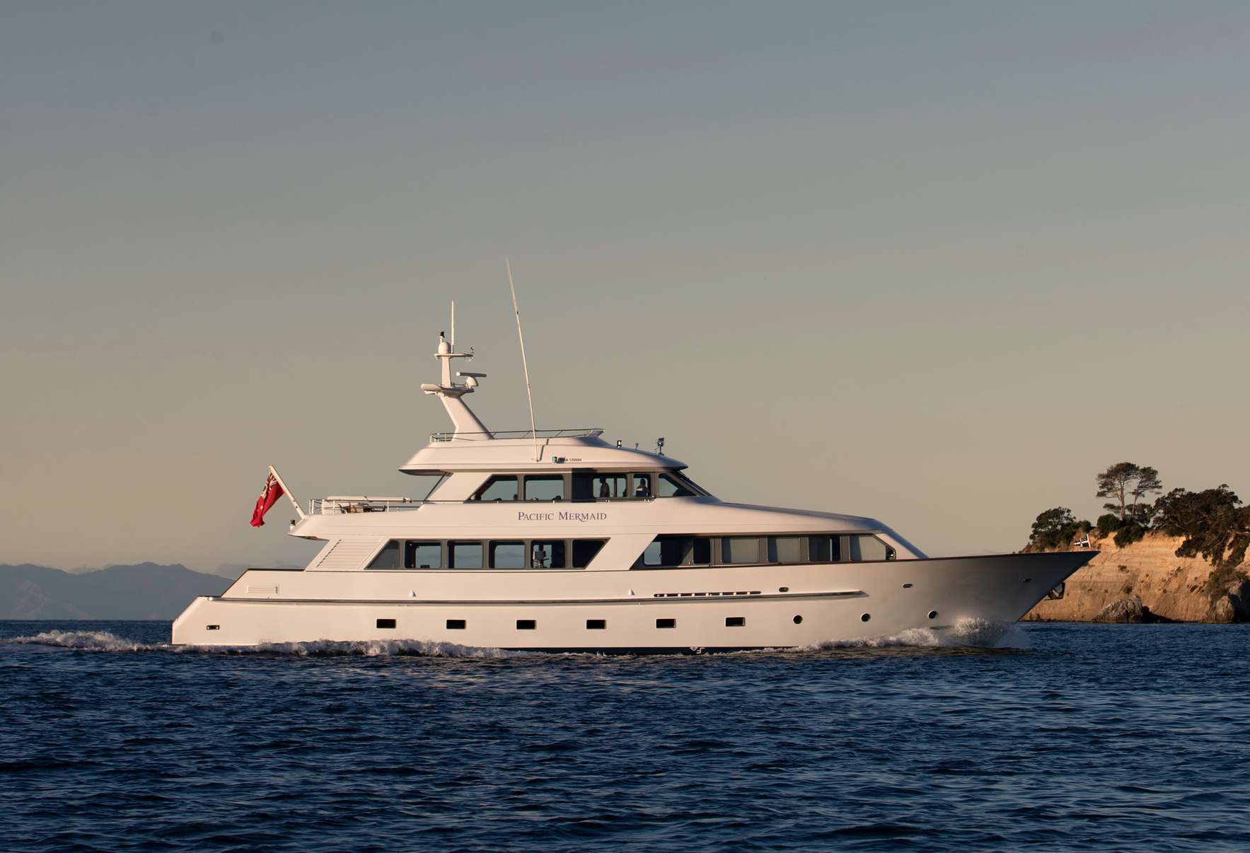 Pacific Mermaid Superyacht Charter