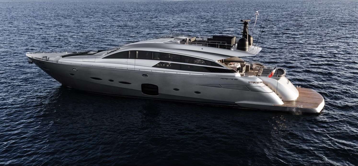 92'pershing Superyacht Charter