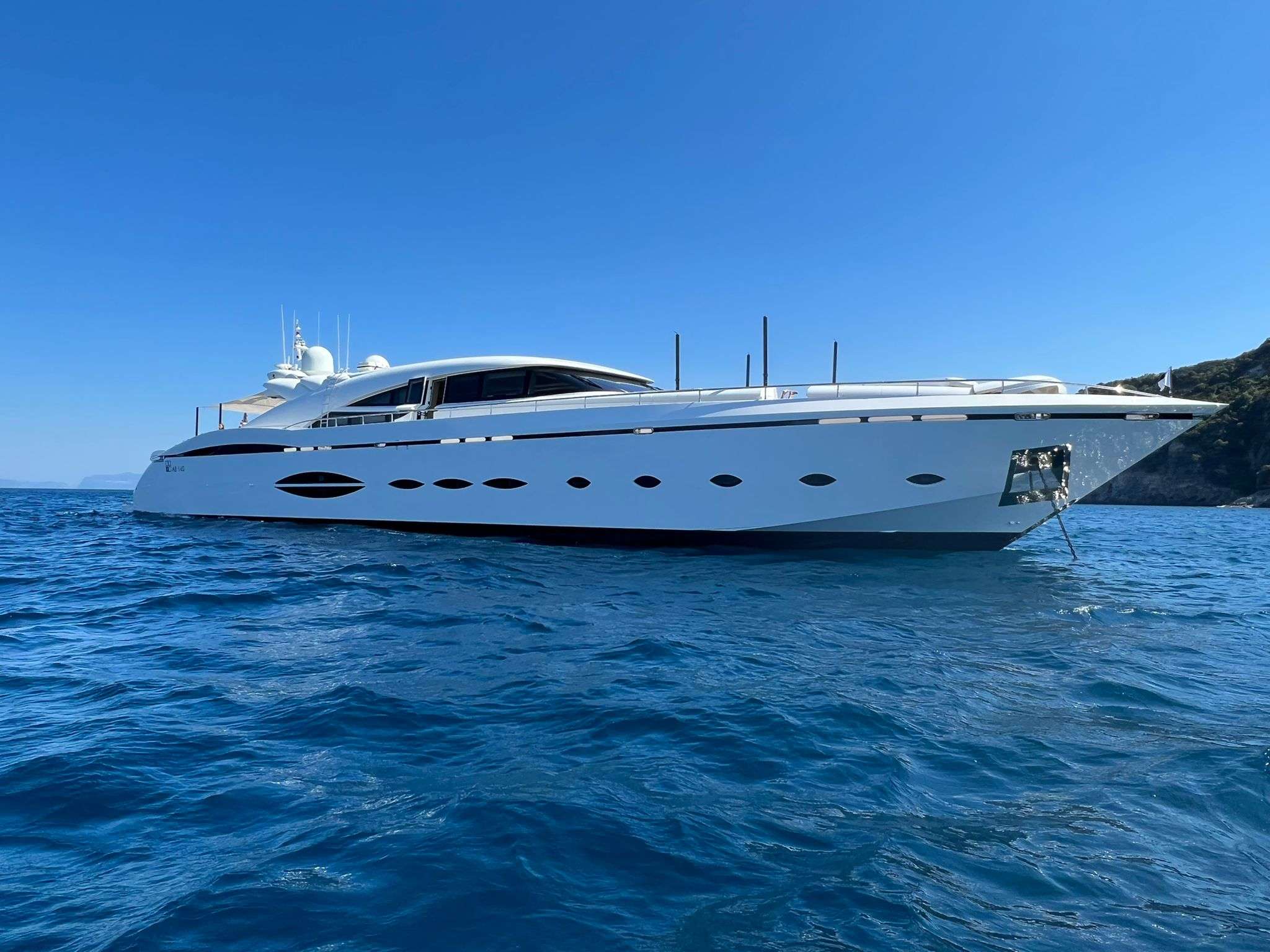 140' Ab Superyacht Charter