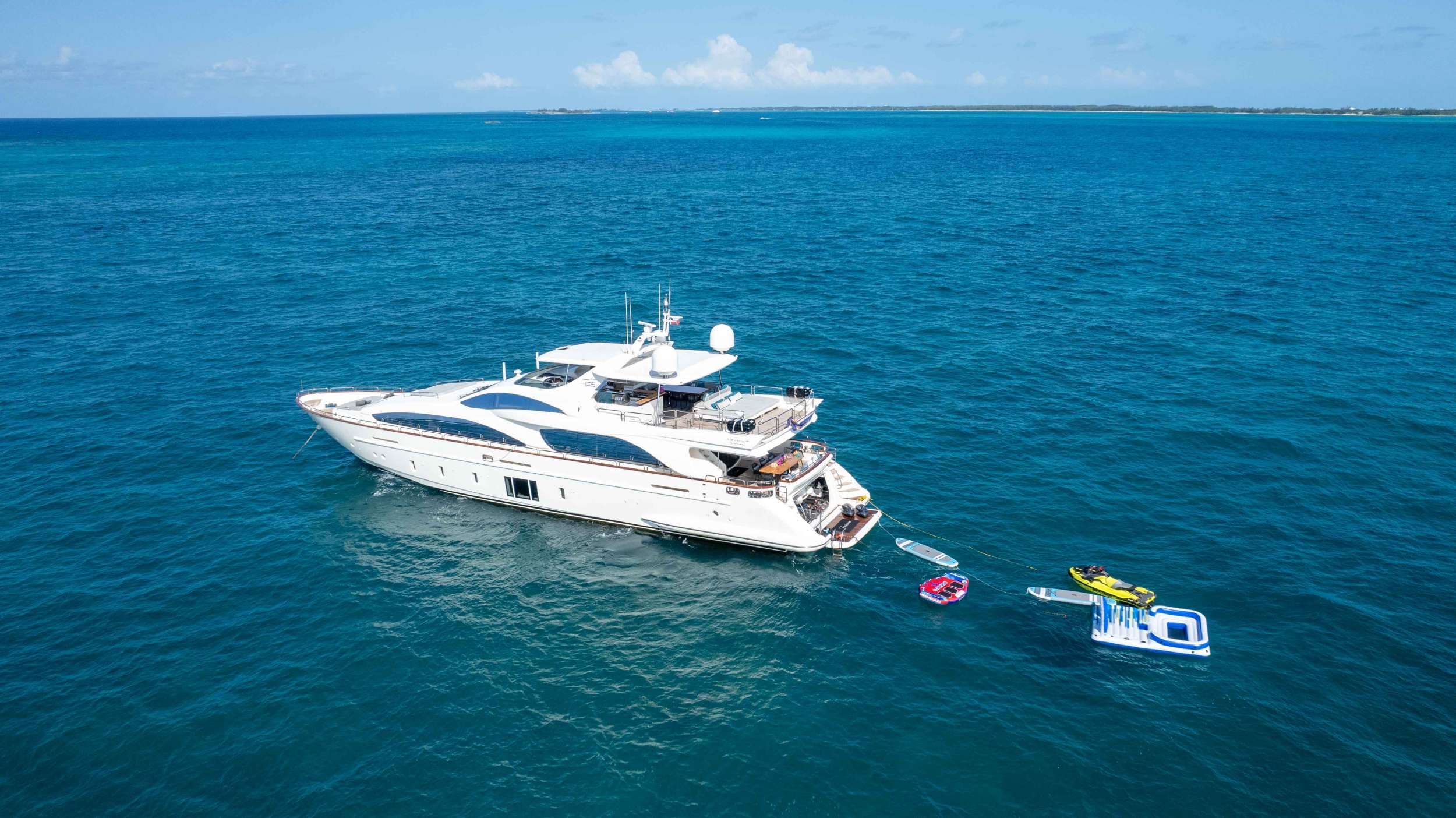 Insieme Superyacht Charter