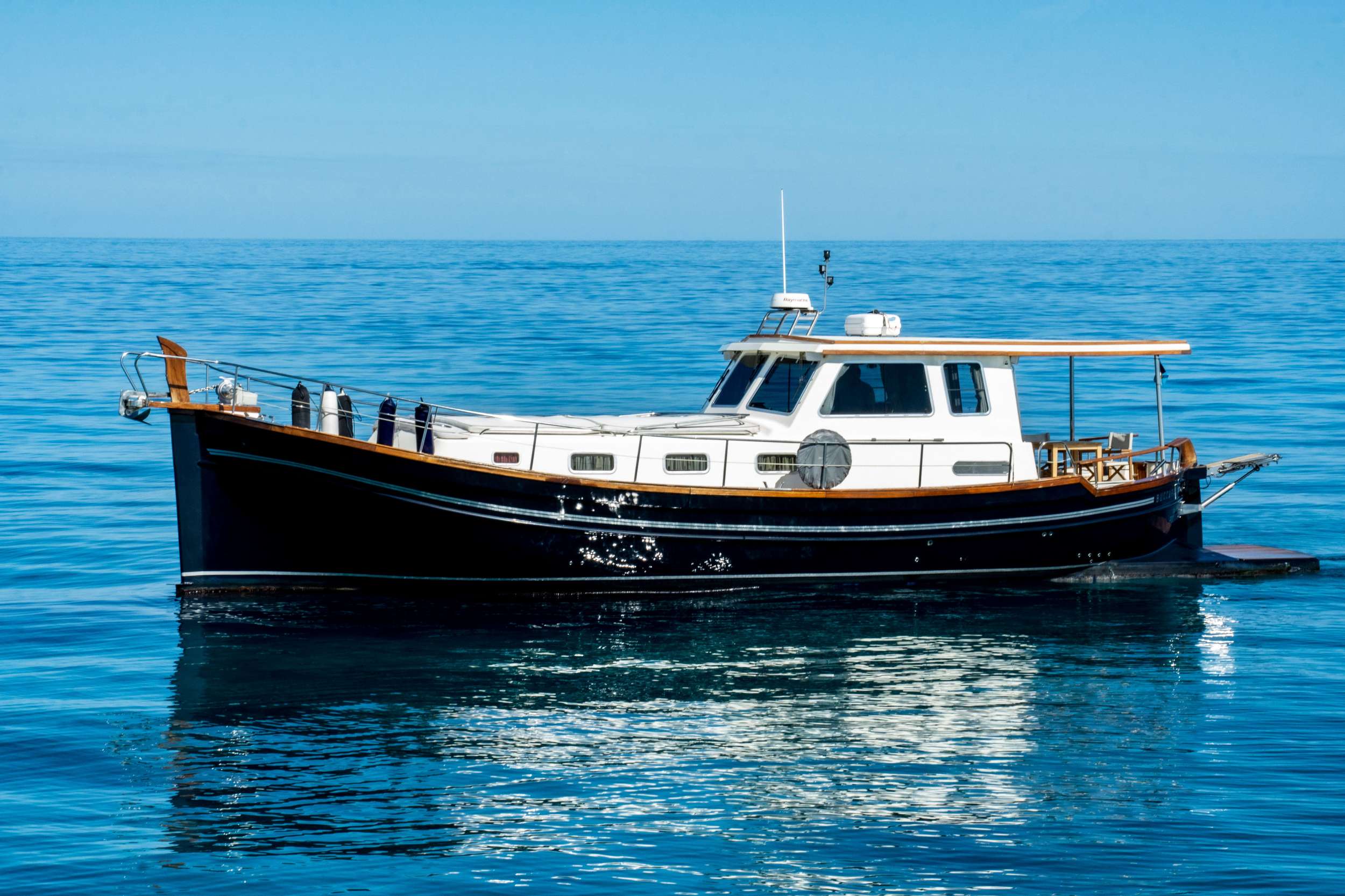 Buccara I Superyacht Charter