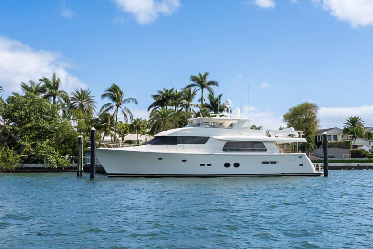 KATANA, a 85 ft Motor Yacht, available for luxury crewed charter