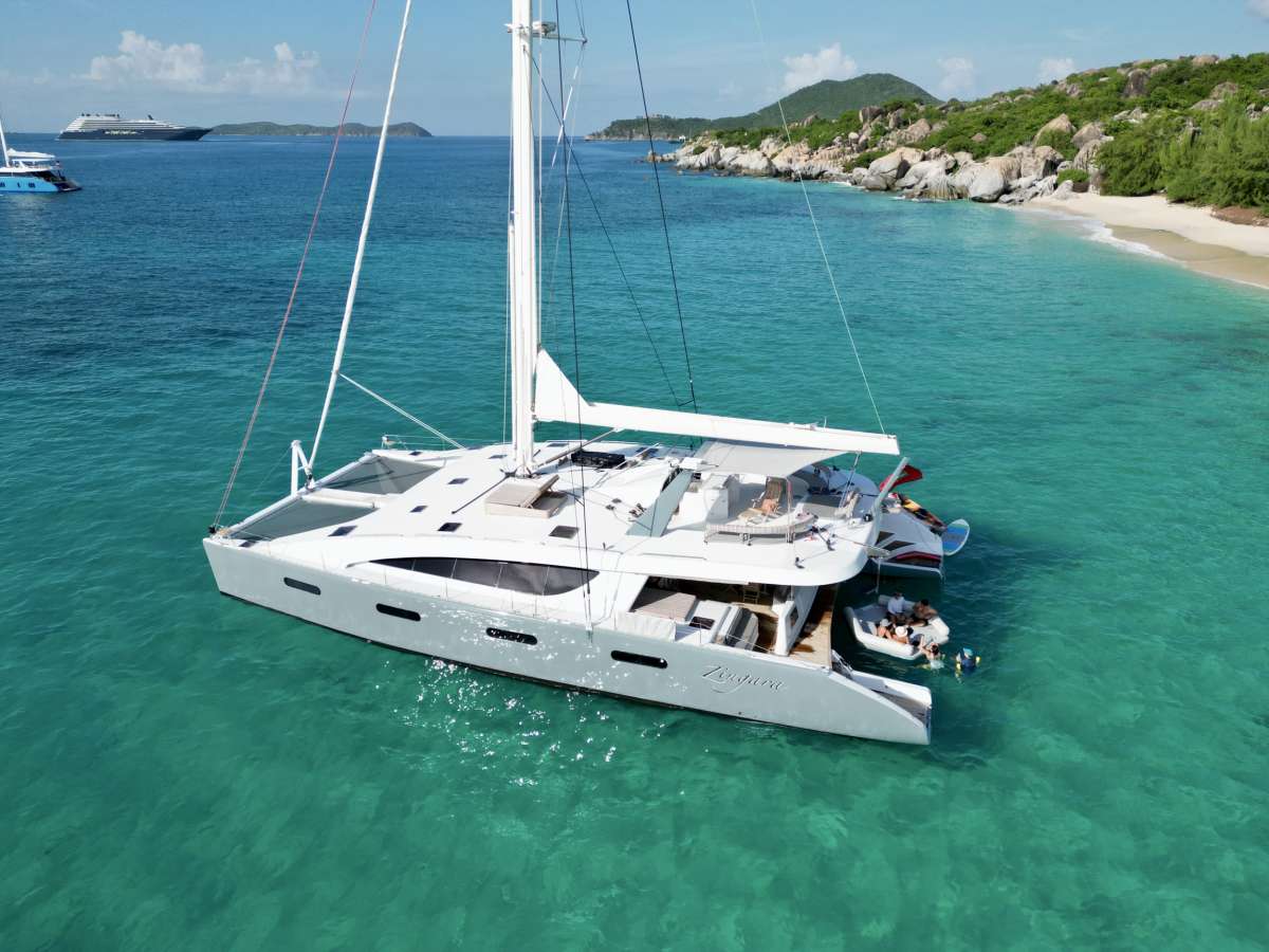 Yacht ZINGARA