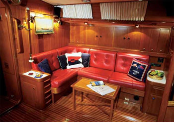 MELINKA Yacht Charter - Salon