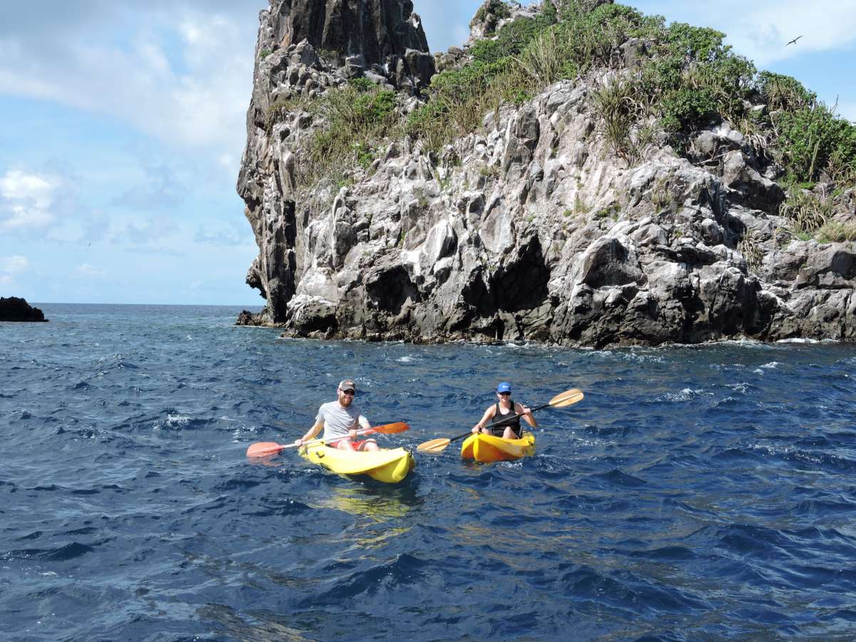 GENESIS guests kayaking