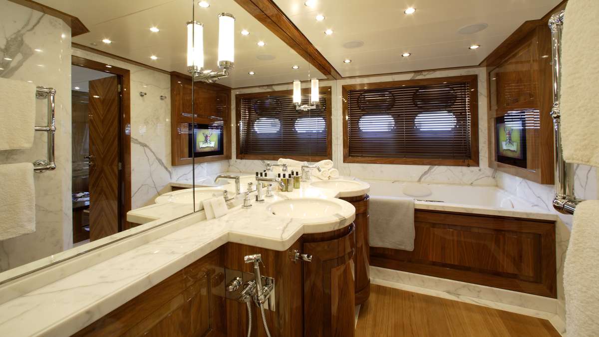 Master Suite Bath