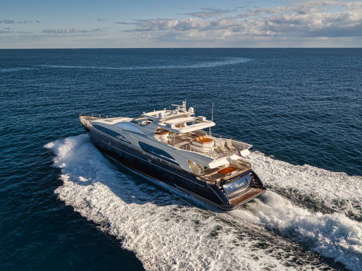 Yacht Pic 18