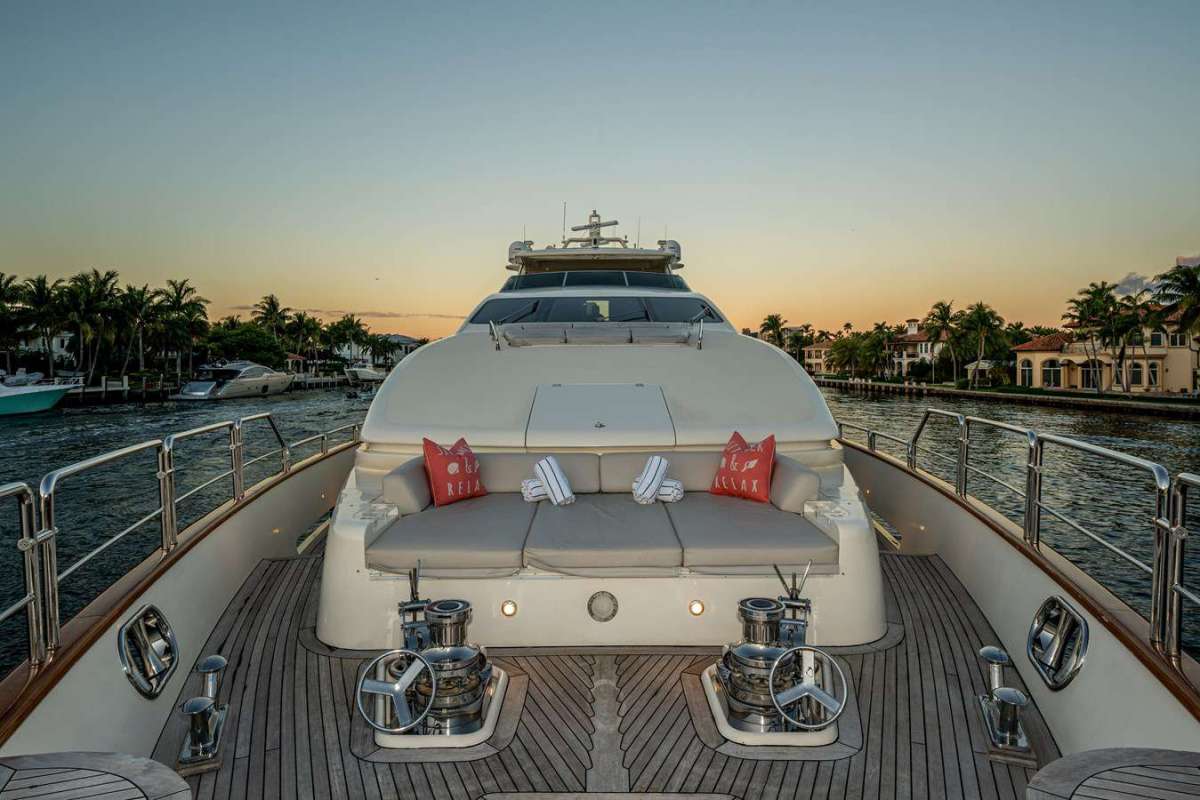Yacht Pic 19
