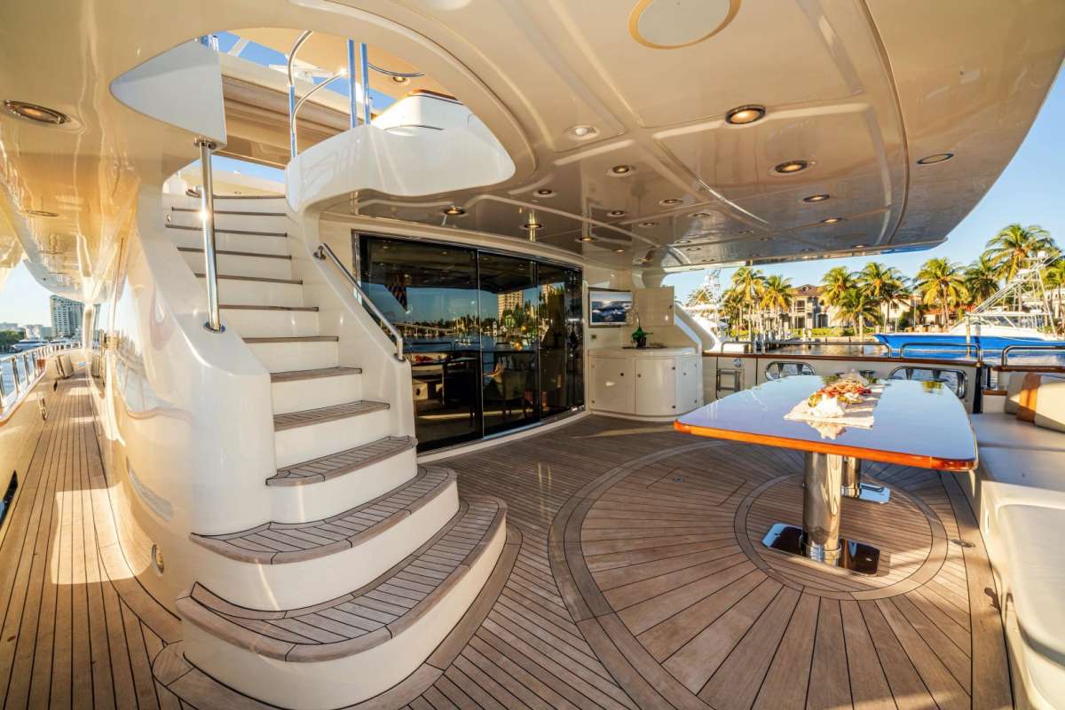 Yacht Pic 5
