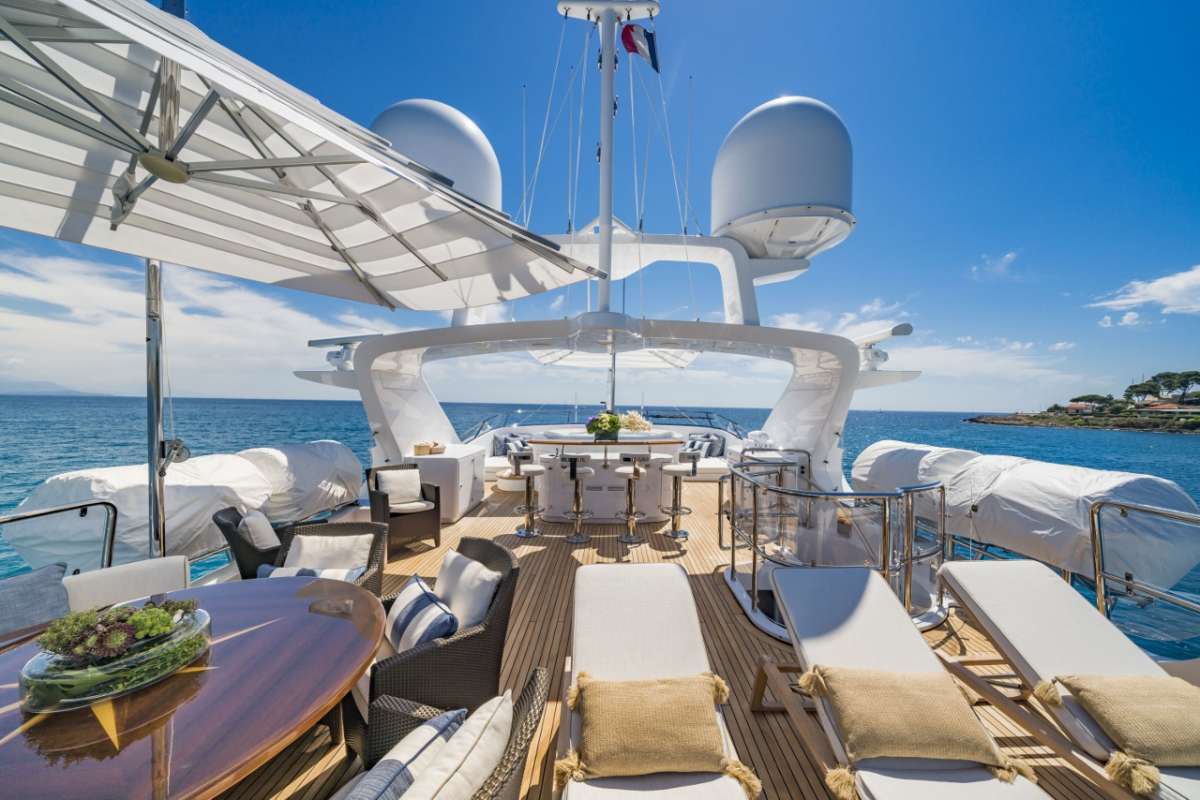 Yacht Pic 12