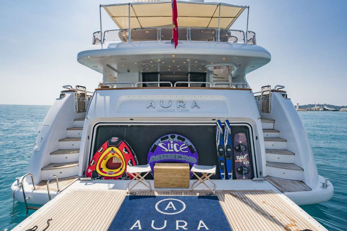 Yacht Pic 17