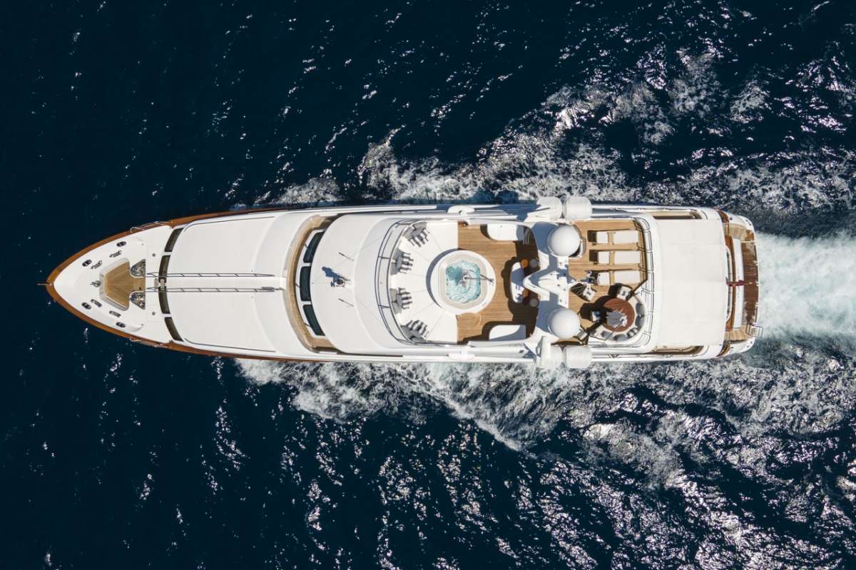 Yacht Pic 19