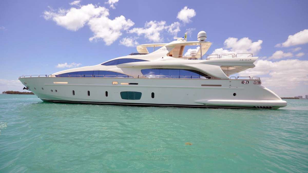 YCG 105 Luxury Yacht