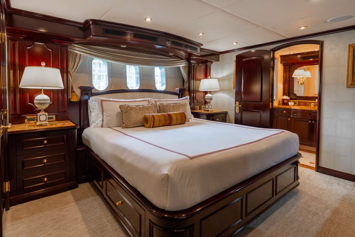 King Guest Stateroom