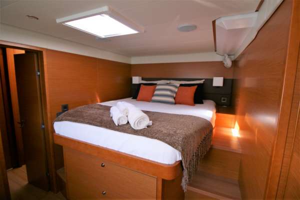 Starboard Forward Cabin 