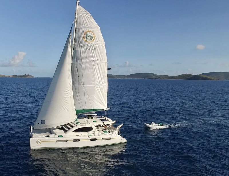 Yacht Charter ISLAND R&R | Ritzy Charters