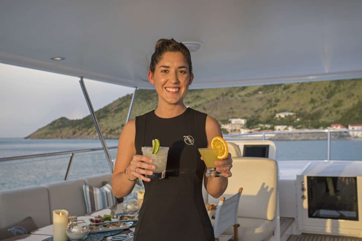 Welcome Aboard M/Y PURA VIDA