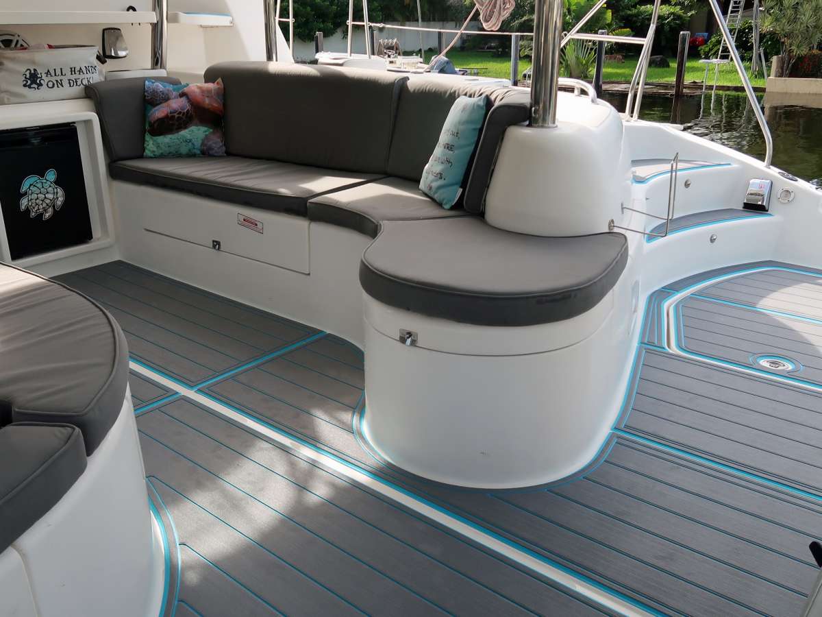 Yacht Pic 4