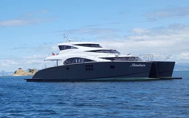 Yacht Charter MOONDANCE | Ritzy Charters