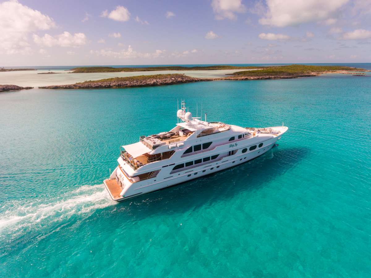 Yacht Charter Lady Joy | Ritzy Charters