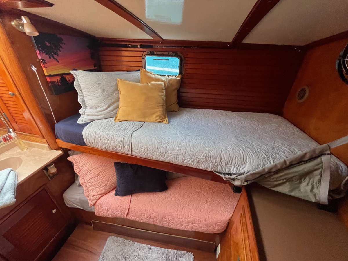 Bunk Cabin