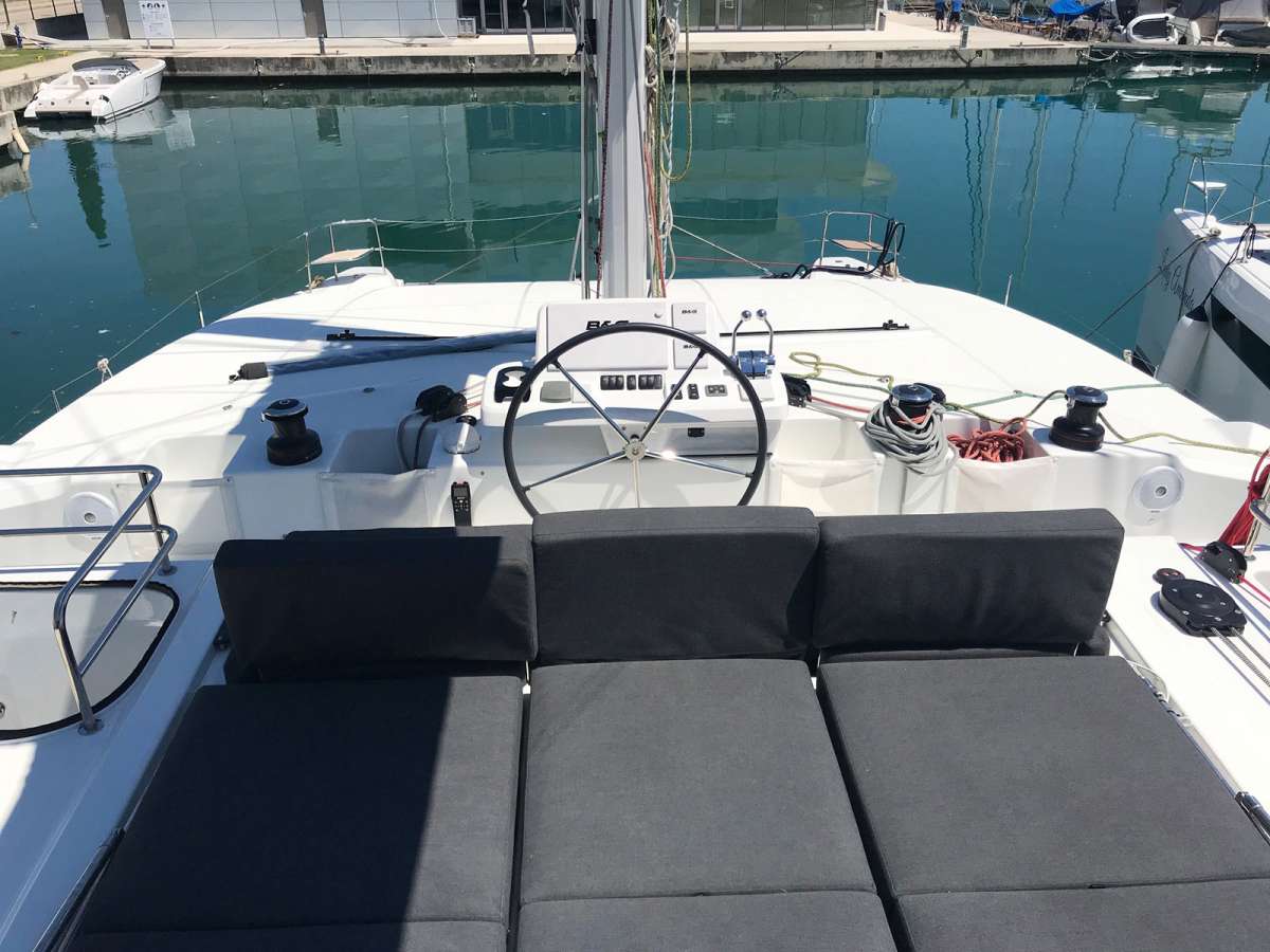Adriatic Leopard (lagoon 50)