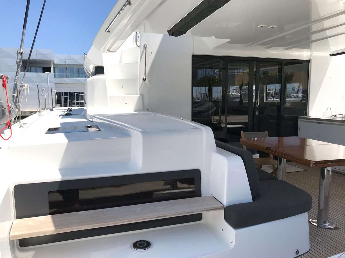 Adriatic Leopard (lagoon 50)