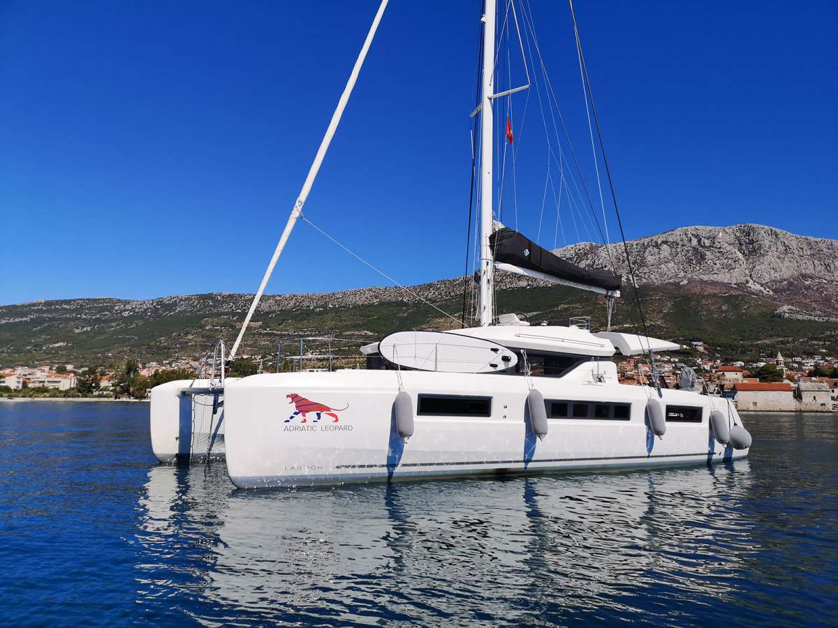 Adriatic Leopard (lagoon 50)