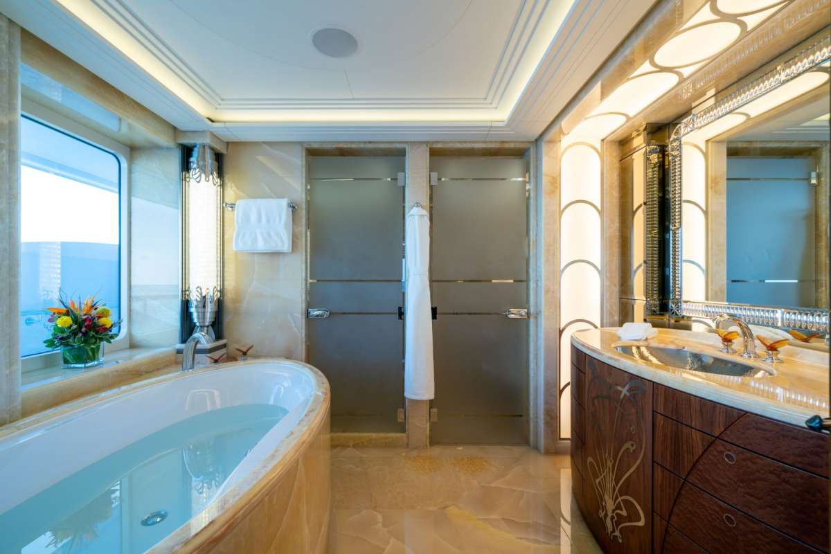 Master ensuite