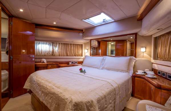 VIP Cabin