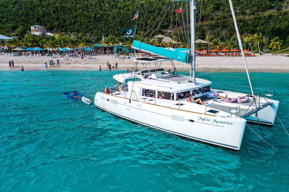 makin memories catamaran