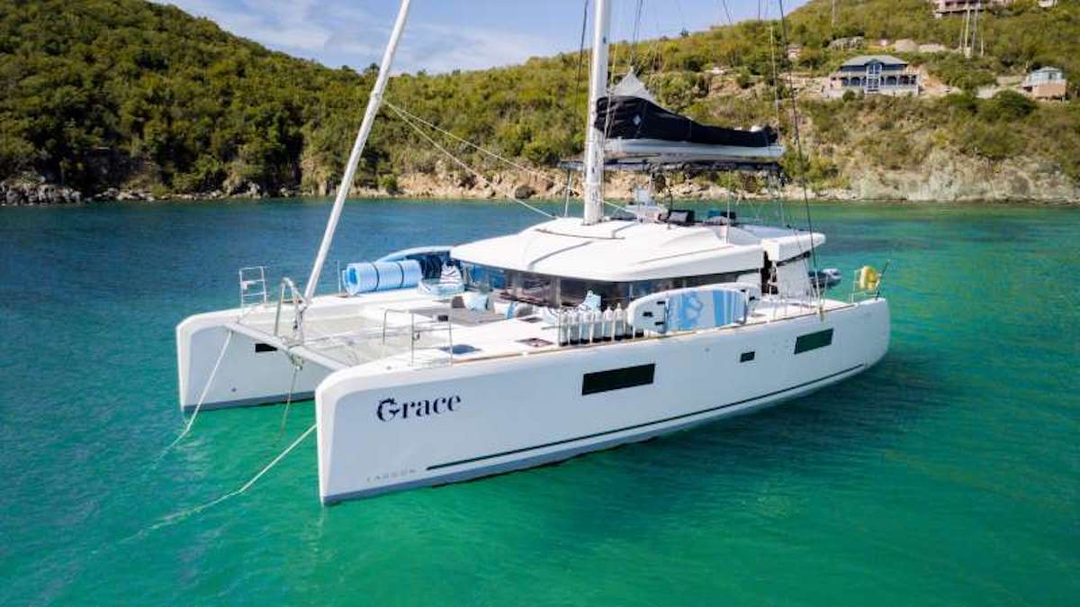 GRACE Lagoon 52