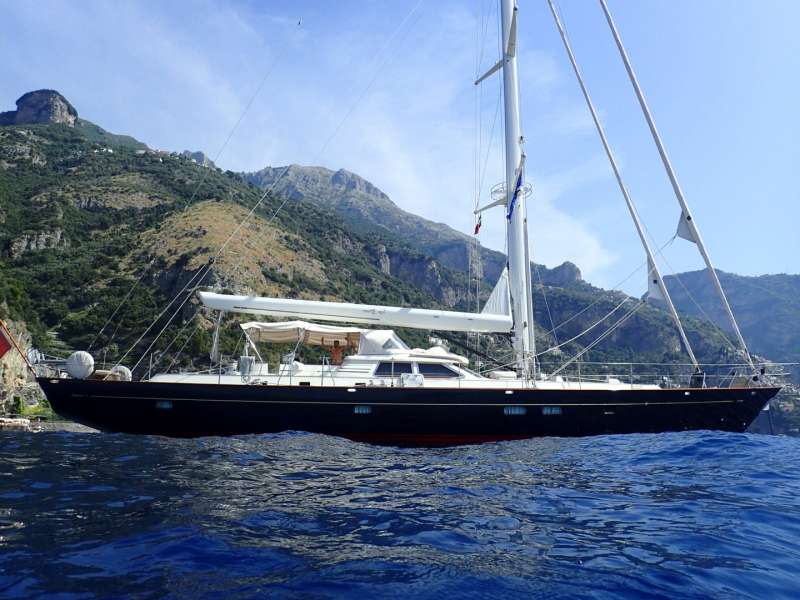 onghiara sailing yacht