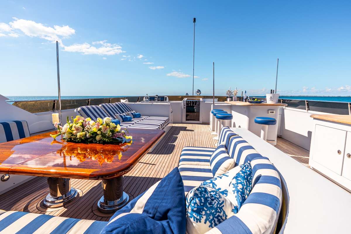 Yacht Pic 14