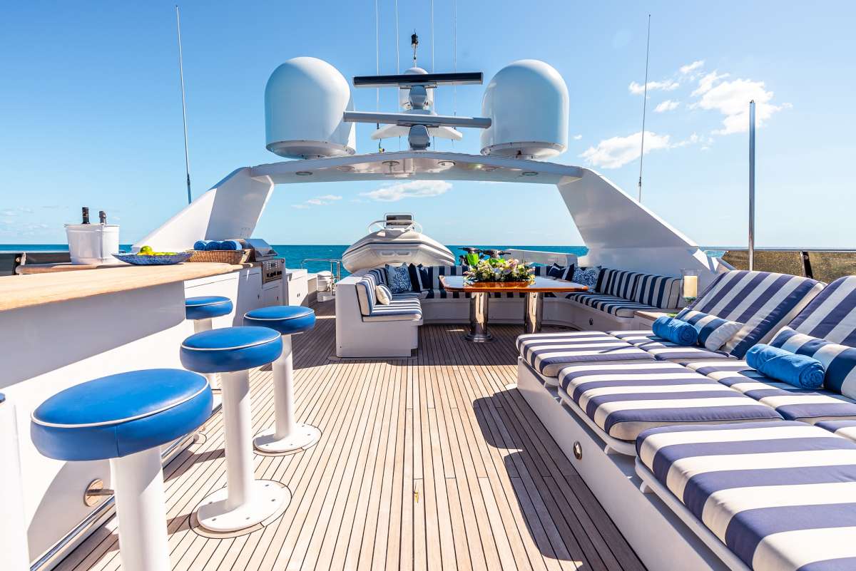 Yacht Pic 15