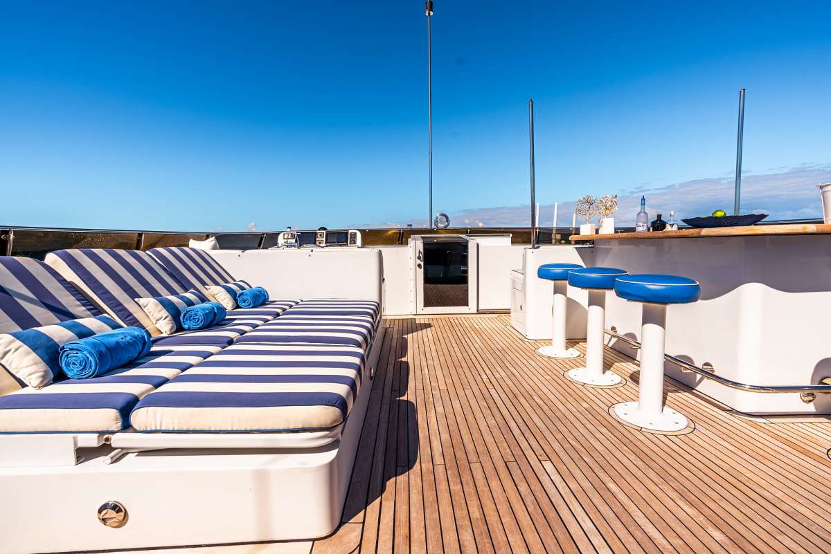 Yacht Pic 17