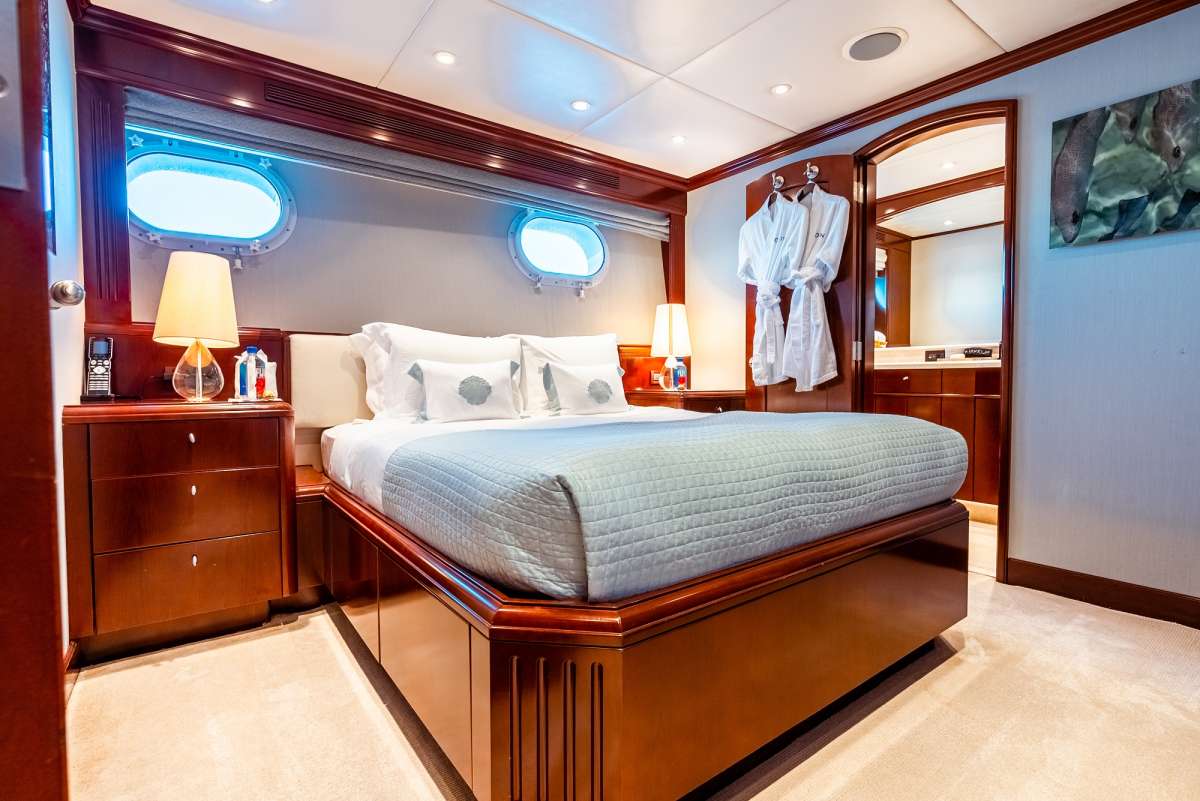 Yacht Pic 8