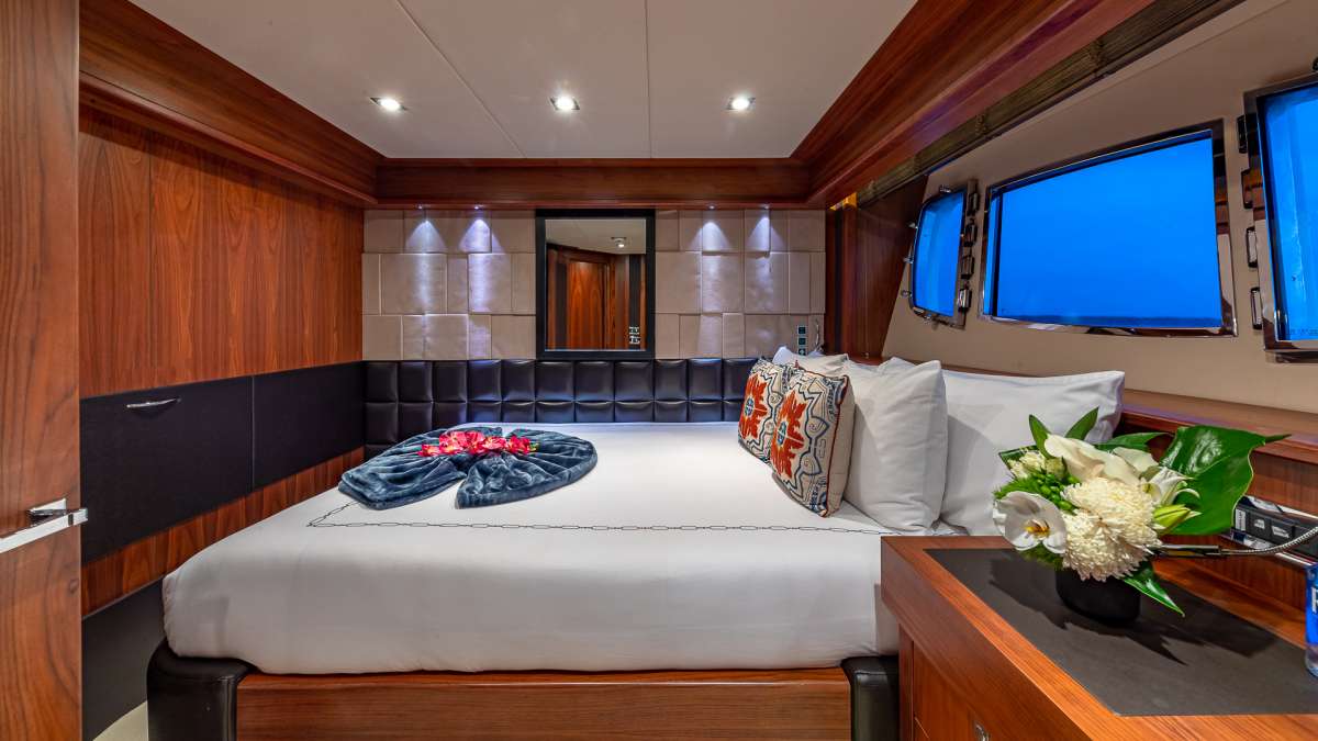 Queen Stateroom