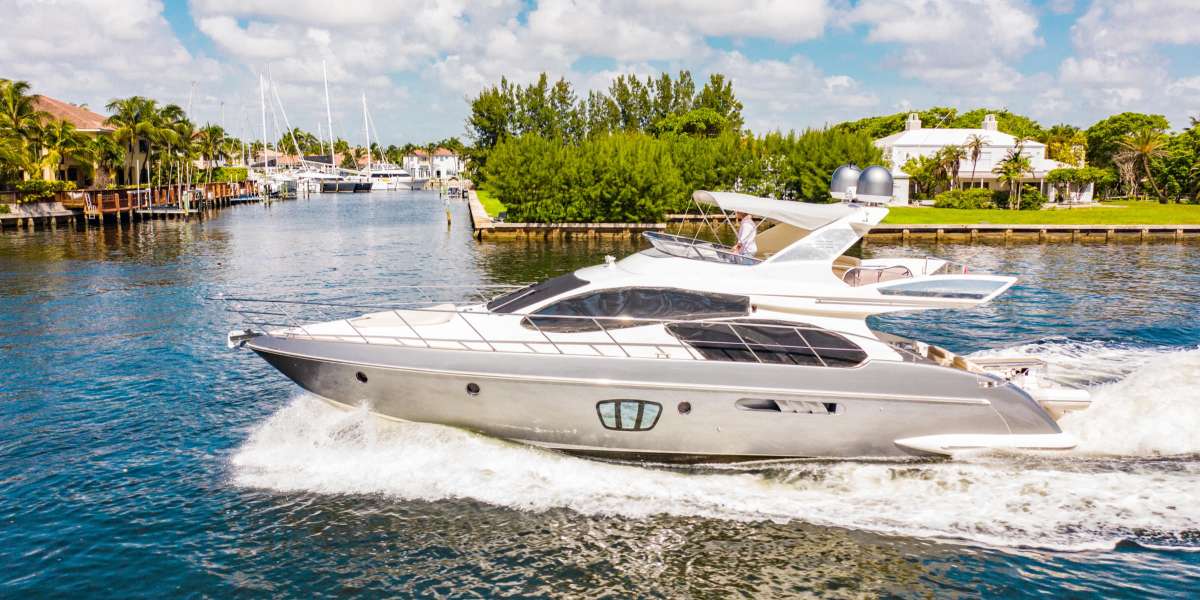 55′ Azimut Fly Luxury Yacht